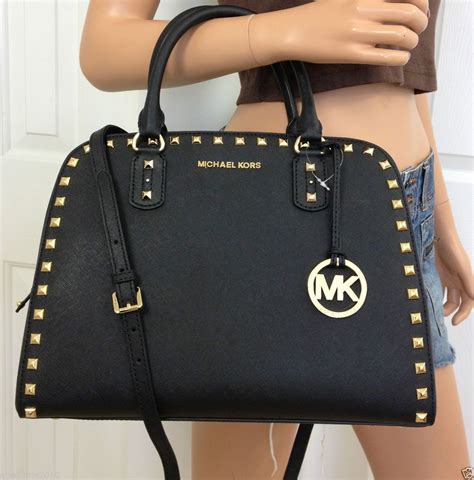 michael kors bags on discount.